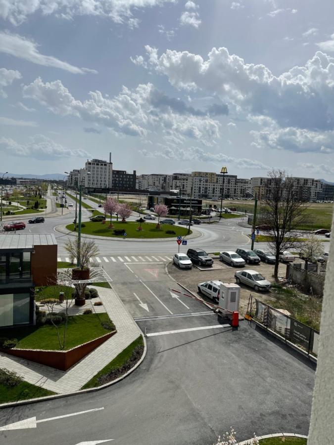 Mb Apartments 2 Braşov Buitenkant foto